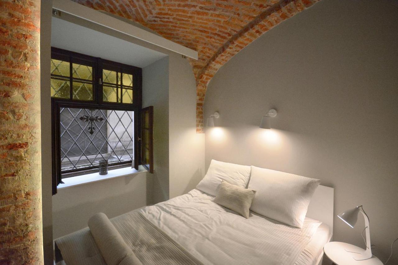 Mia Apartments . Old Town . Senacka Krakow Bagian luar foto